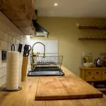 Cosy Getaway Gostinjac