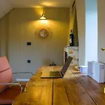 Cosy Getaway *