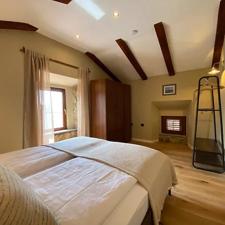 Cosy Getaway Gostinjac