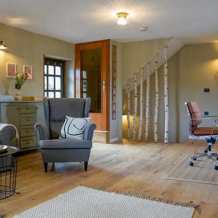 בית נופש Cosy Getaway Gostinjac