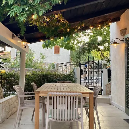 Cosy Getaway בית נופש *