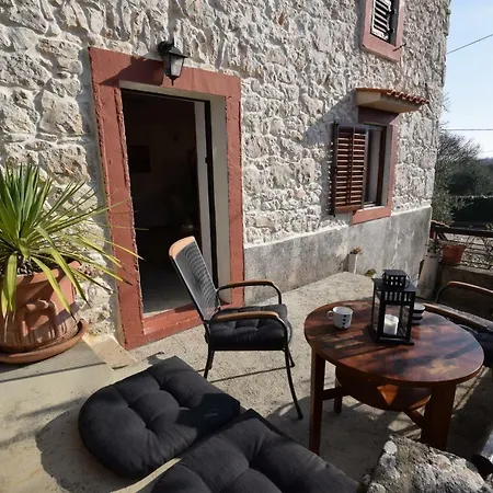 Cosy Getaway *