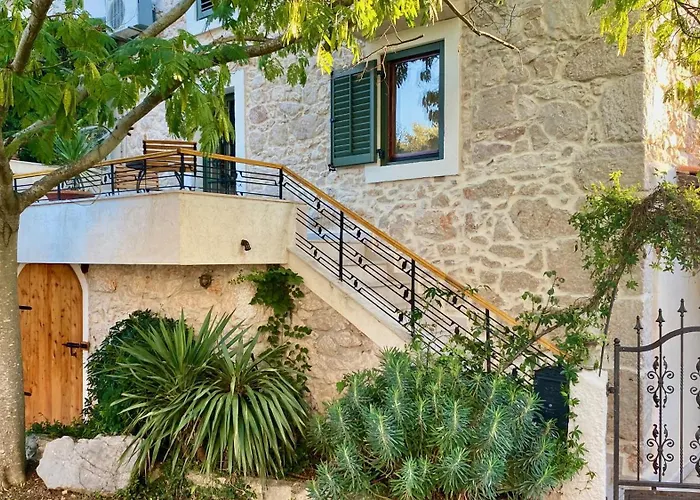 Cosy Getaway بيت للعطل Gostinjac