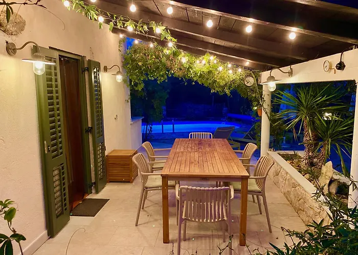 بيت للعطل Cosy Getaway Gostinjac